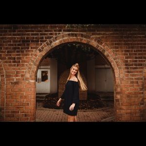 Meet your Posher, Sierra